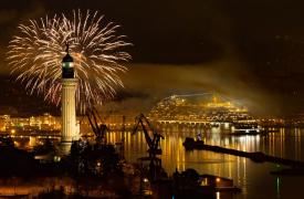 Feuerwerk In Städten Medien