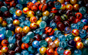 marbles-13 lys